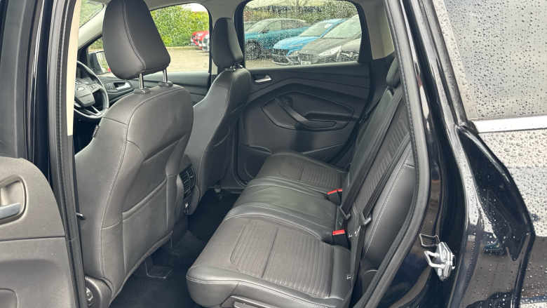 Ford Kuga 2.0 TDCi Titanium Edition 5dr 2WD Diesel Estate